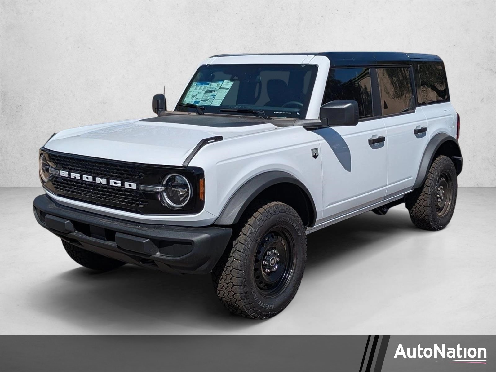 2026 New Ford Bronco image 1