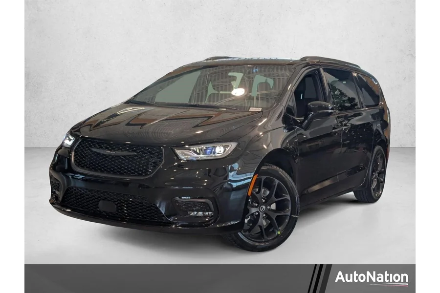 2026 New Chrysler Pacifica