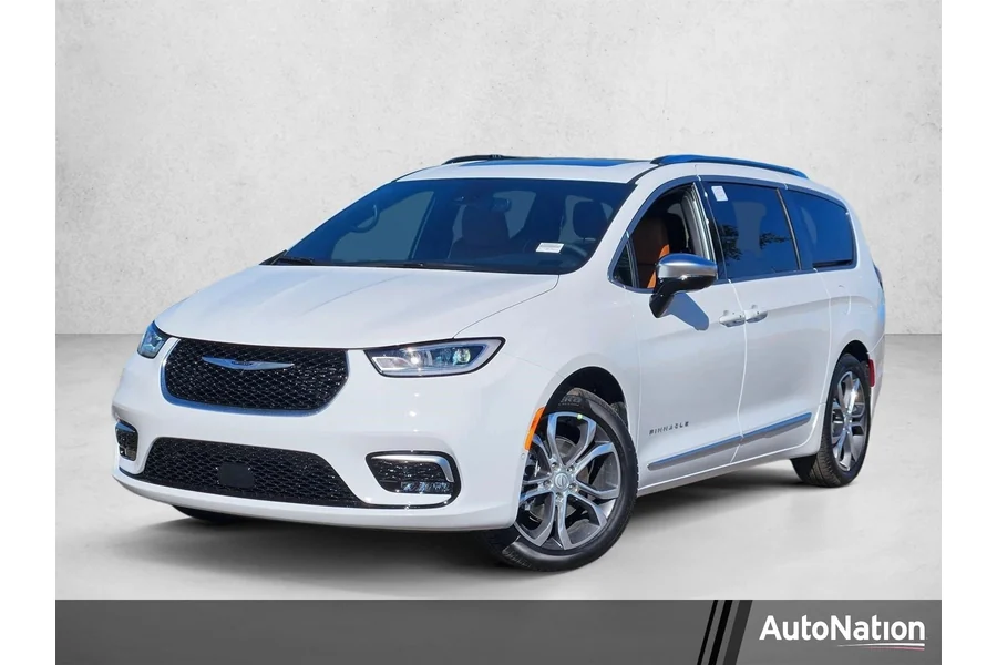 2026 New Chrysler Pacifica