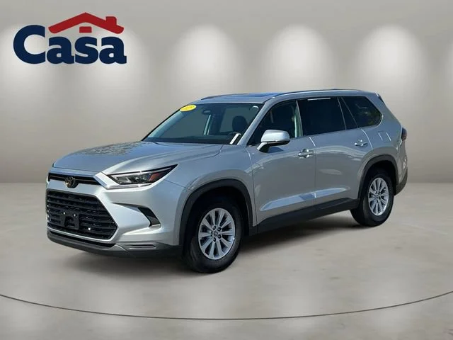 2025 Used Toyota Grand Highlander image 1