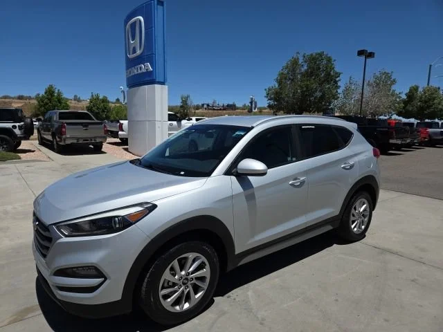 2017 Used Hyundai Tucson image 1