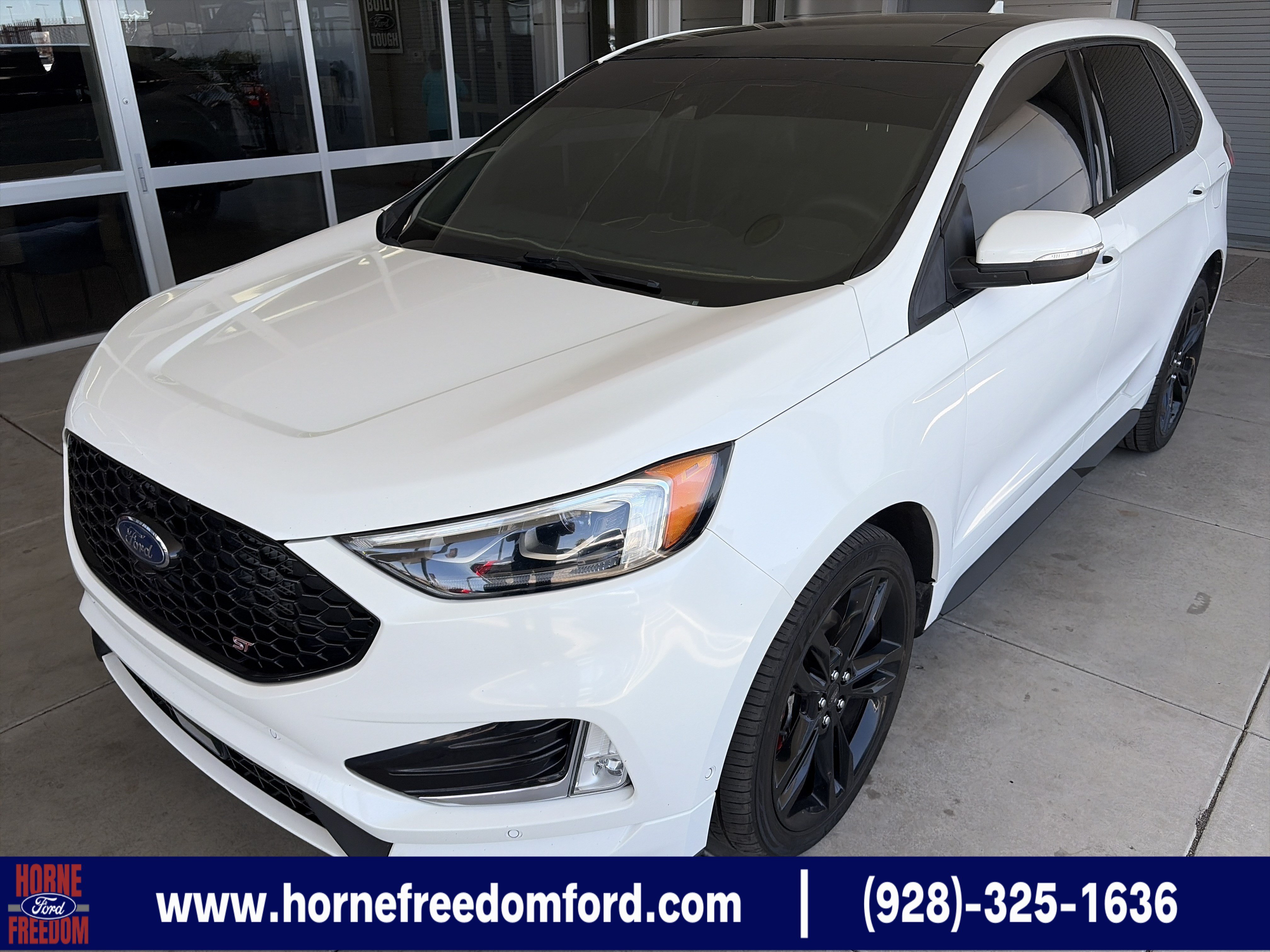 2020 Used Ford Edge image 1
