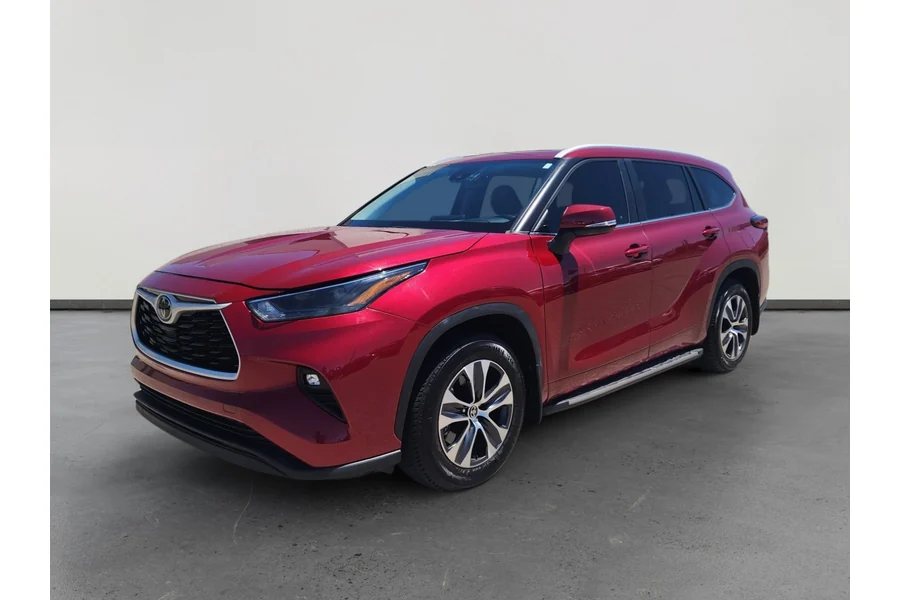 2023 Used Toyota Highlander