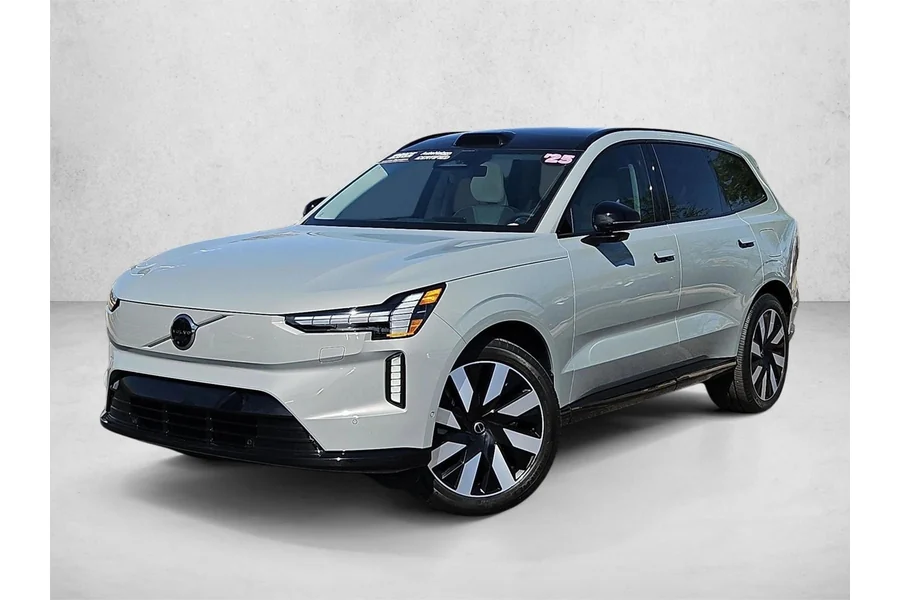 2025 Used Volvo EX90
