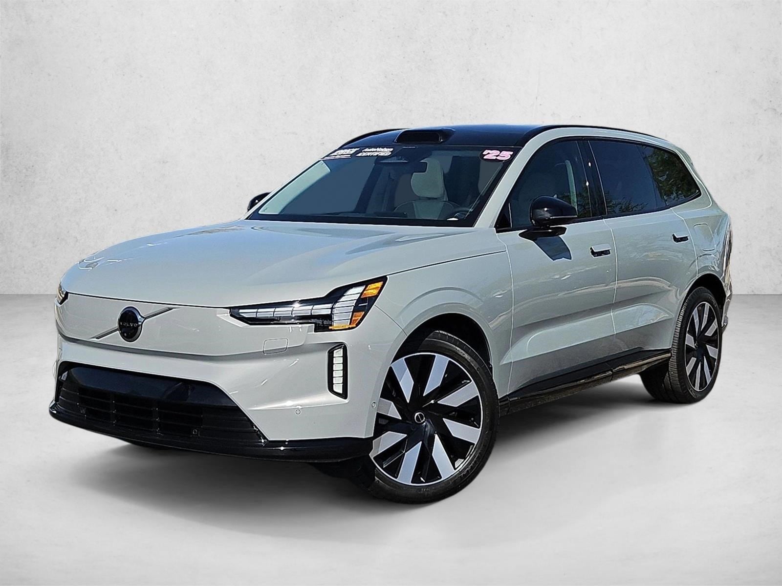 2025 Used Volvo EX90 image 1