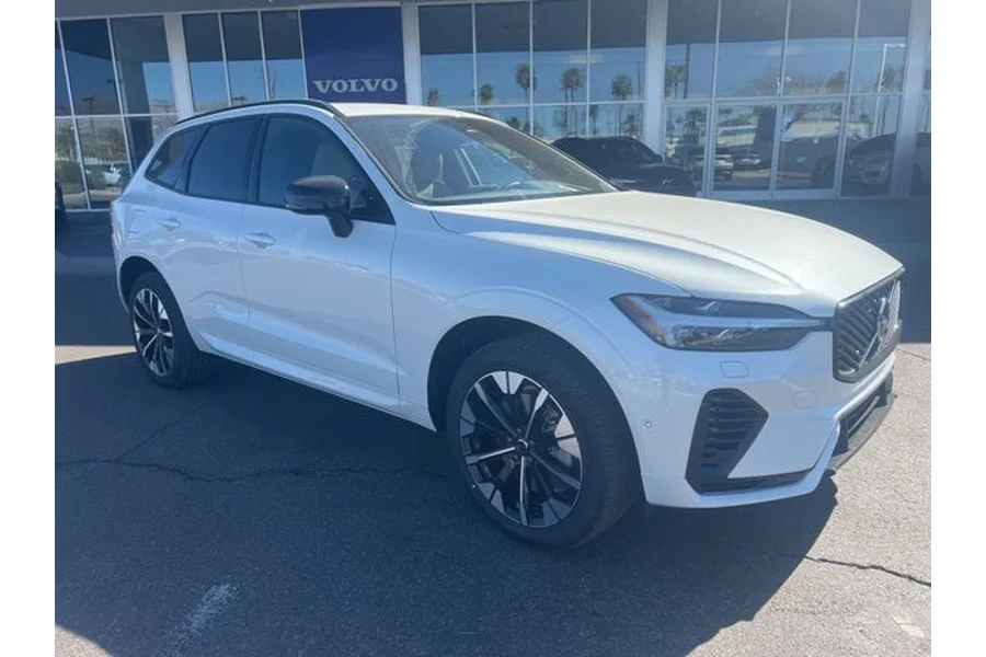 2026 New Volvo XC60 plug-in hybrid