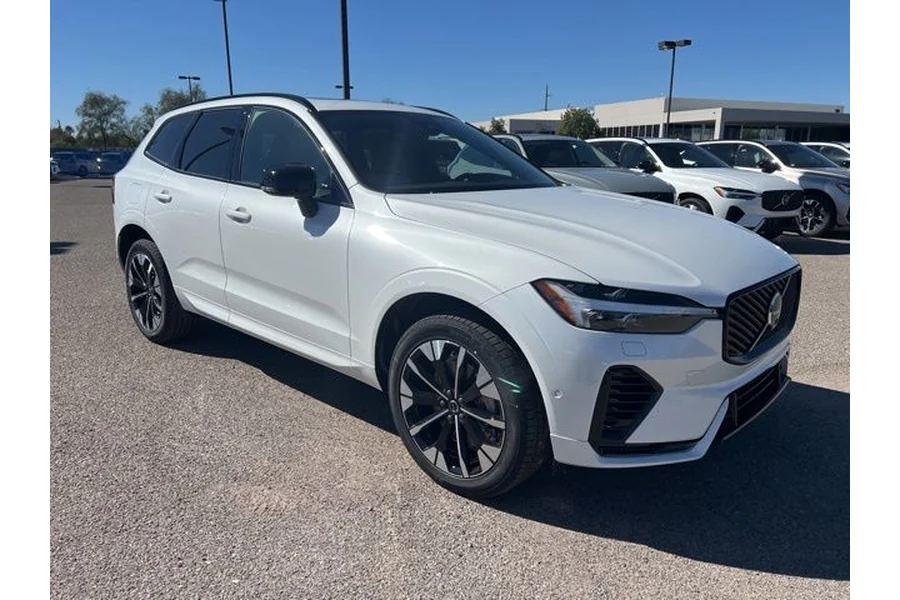 2026 New Volvo XC60 plug-in hybrid