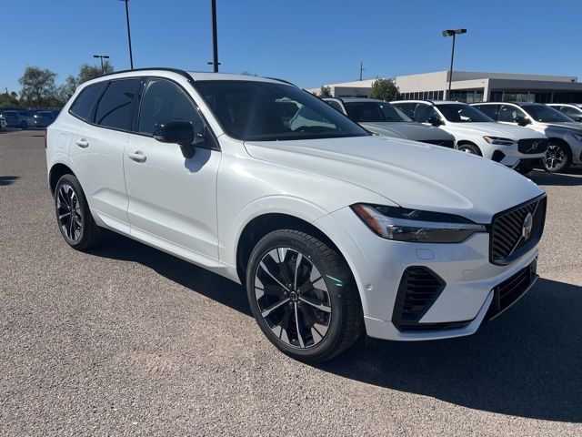 2026 New Volvo XC60 plug-in hybrid image 1