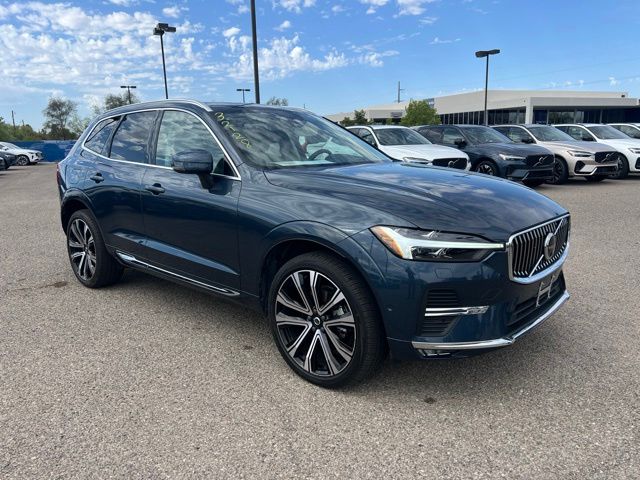 2023 Used Volvo XC60 image 1