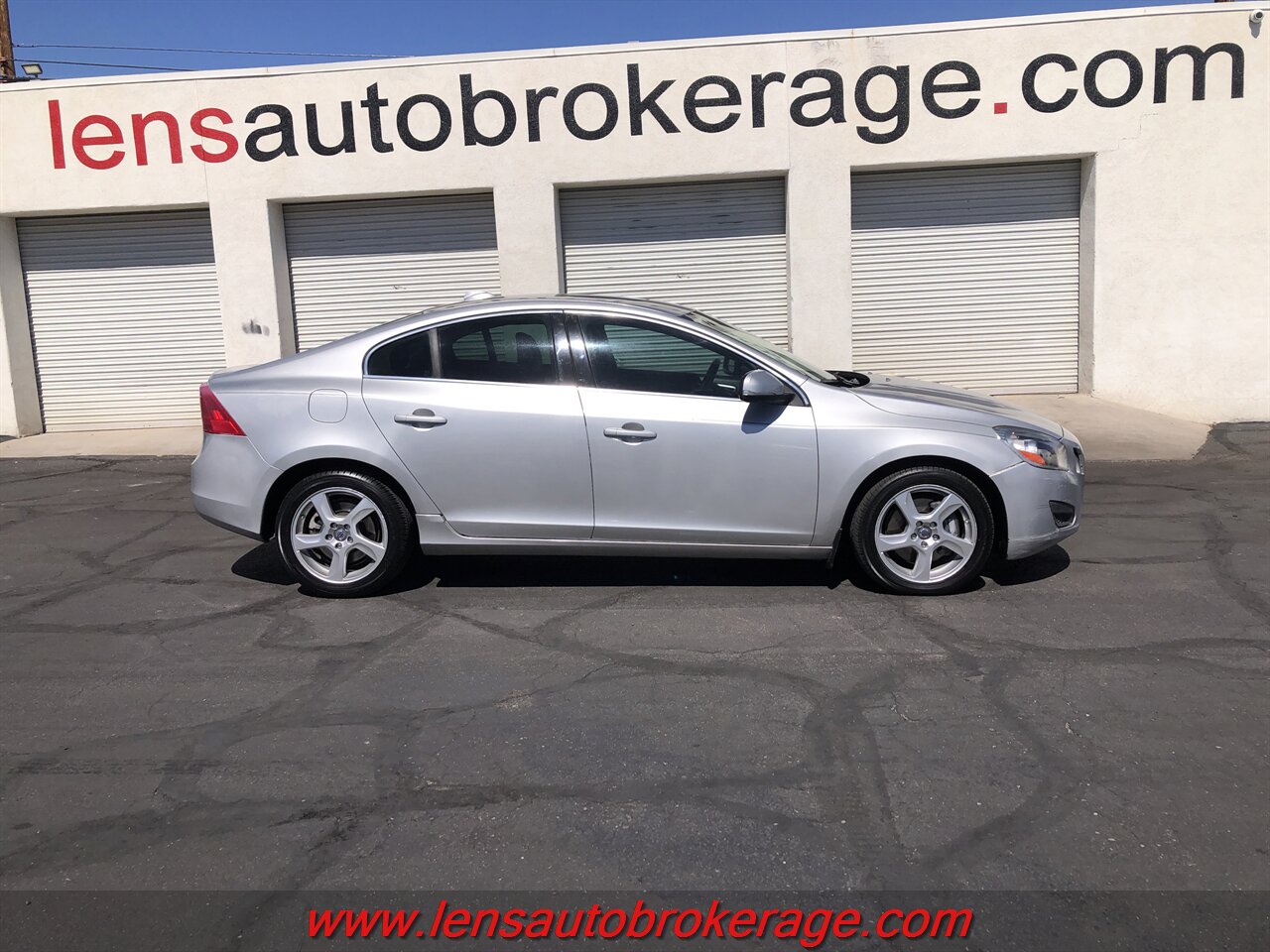 2012 Volvo S60 T5 image 1