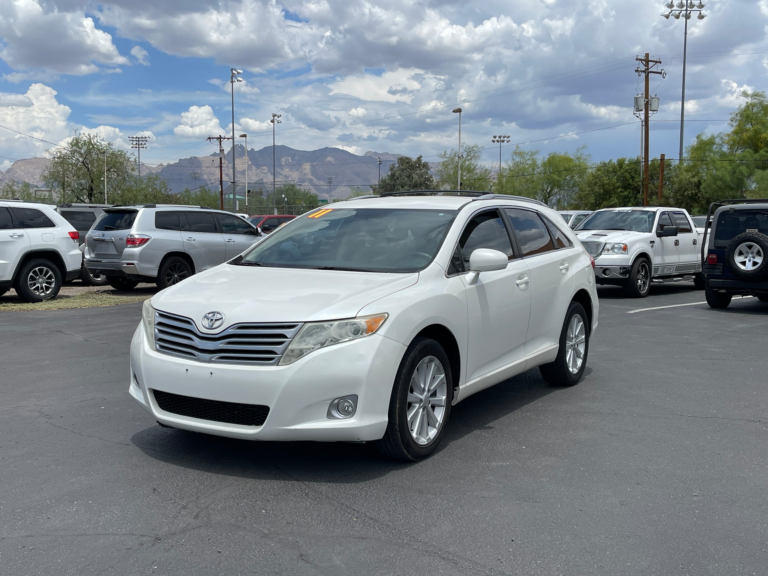 2011 Used Toyota Venza image 1