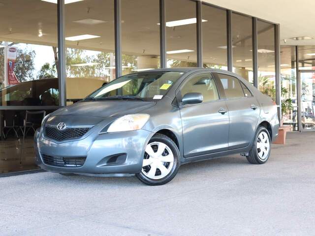 2009 Used Toyota Yaris image 1