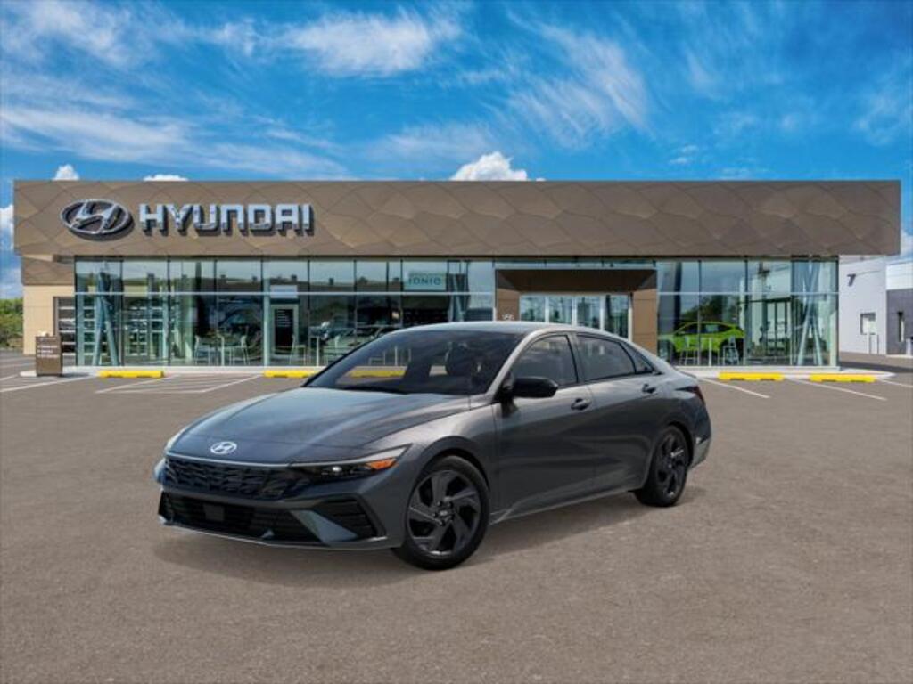 2026 New Hyundai Elantra SEL Sport image 1