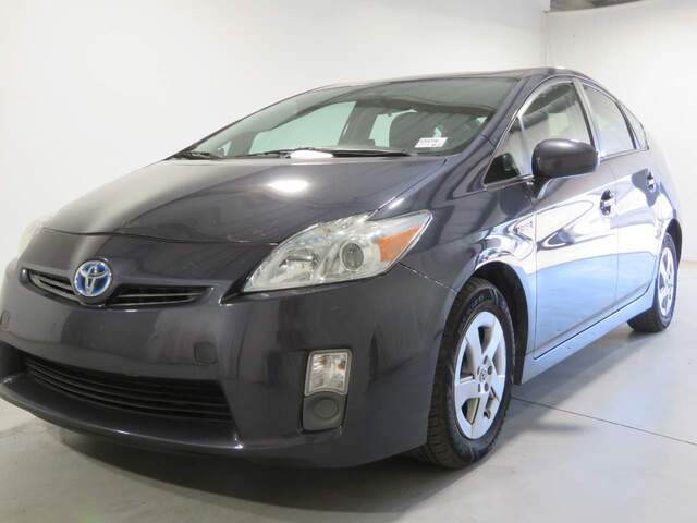 2010 Used Toyota Prius II image 1
