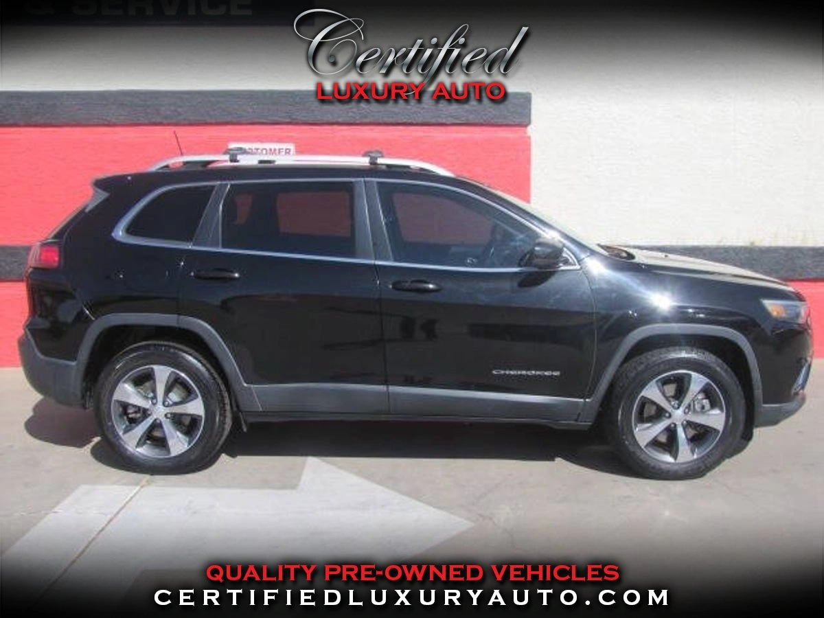 2019 Certified Pre-Owned Jeep Cherokee image 1