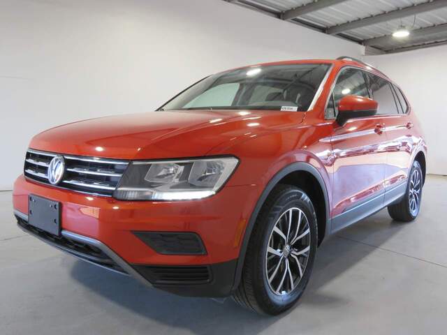 2019 Used Volkswagen Tiguan SE 4Motion image 1