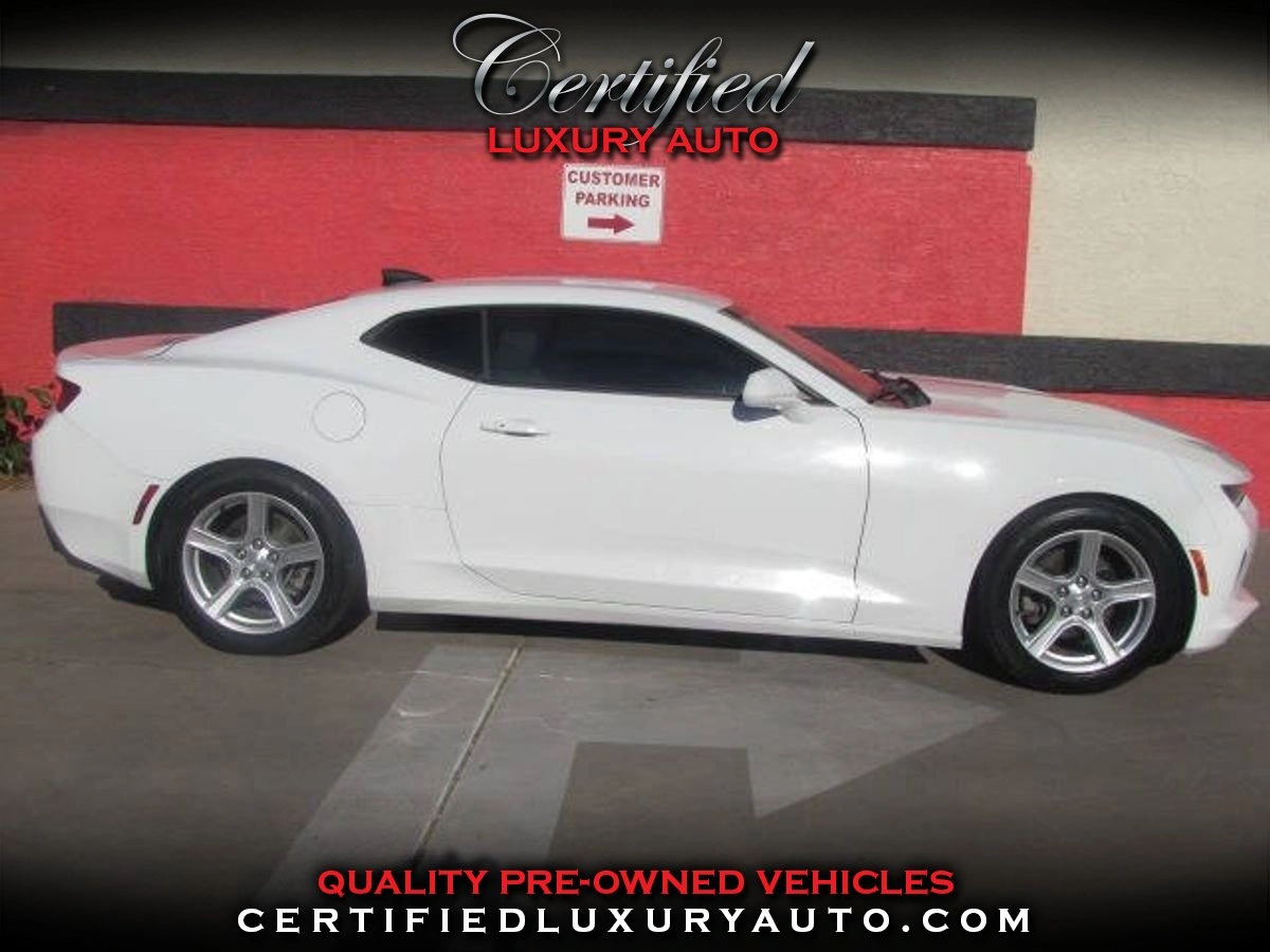 2018 Certified Pre-Owned Chevrolet Camaro image 1