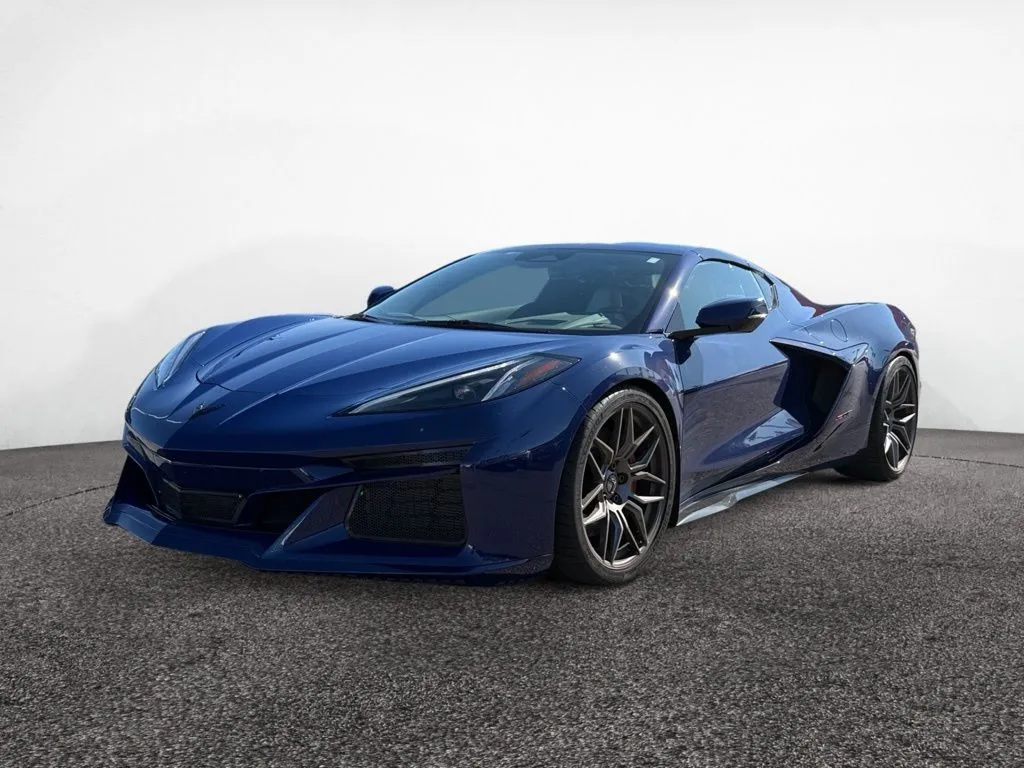 2025 Used Chevrolet Corvette image 1