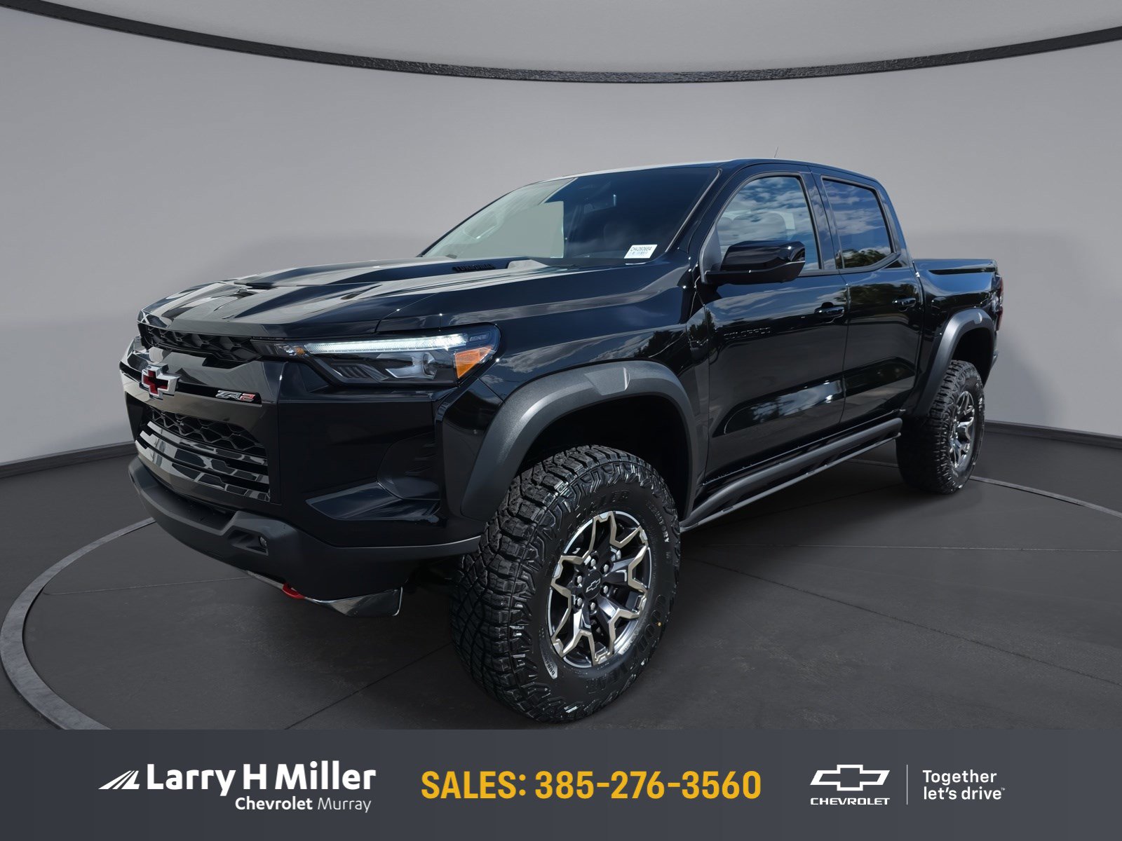 2026 New Chevrolet Colorado image 1