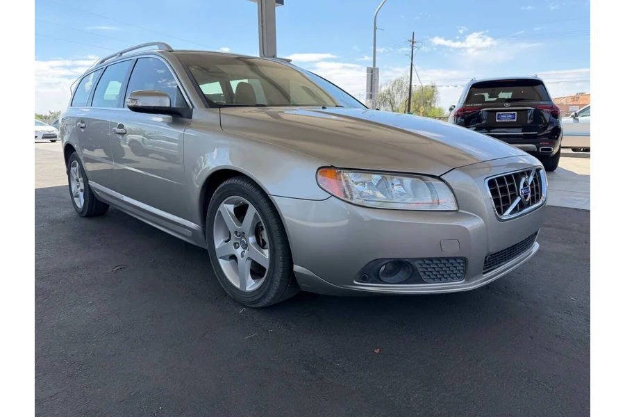 2010 Volvo V70
