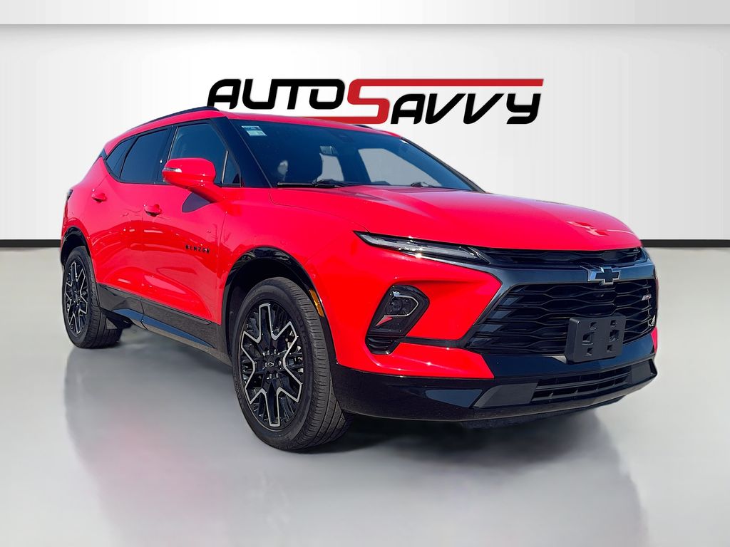 2023 Used Chevrolet Blazer image 1