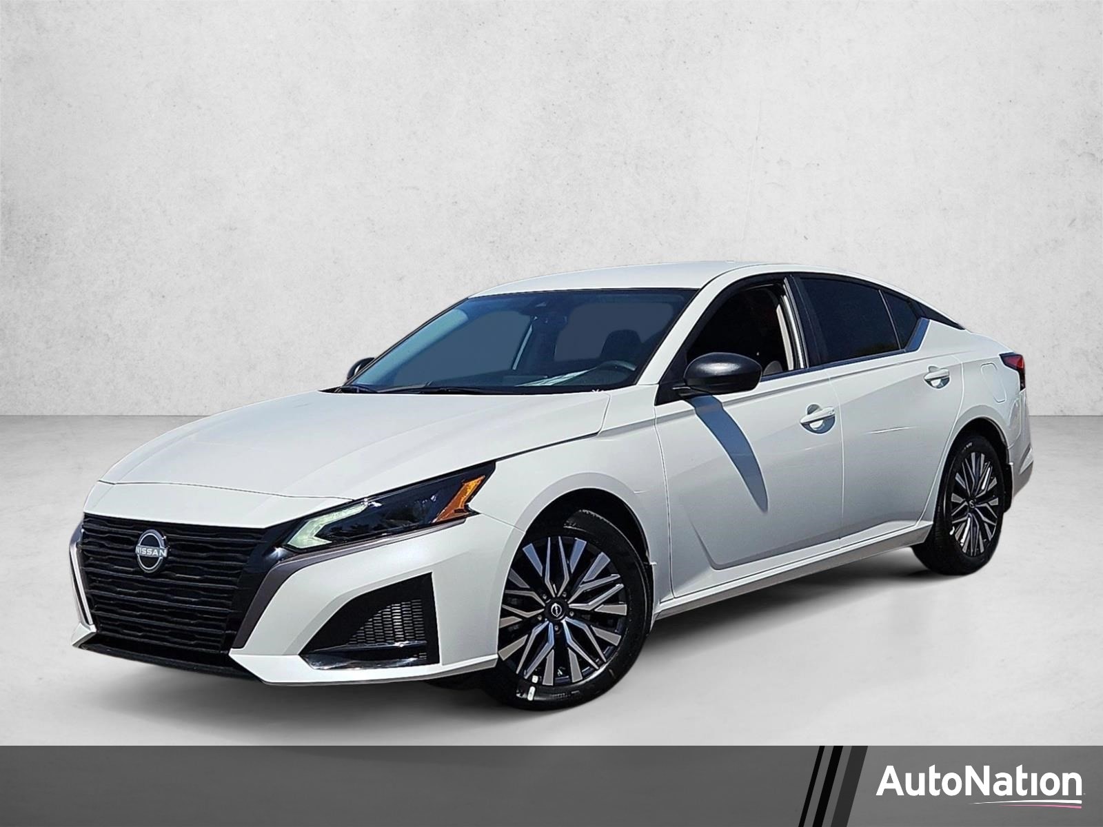 2026 New Nissan Altima image 1