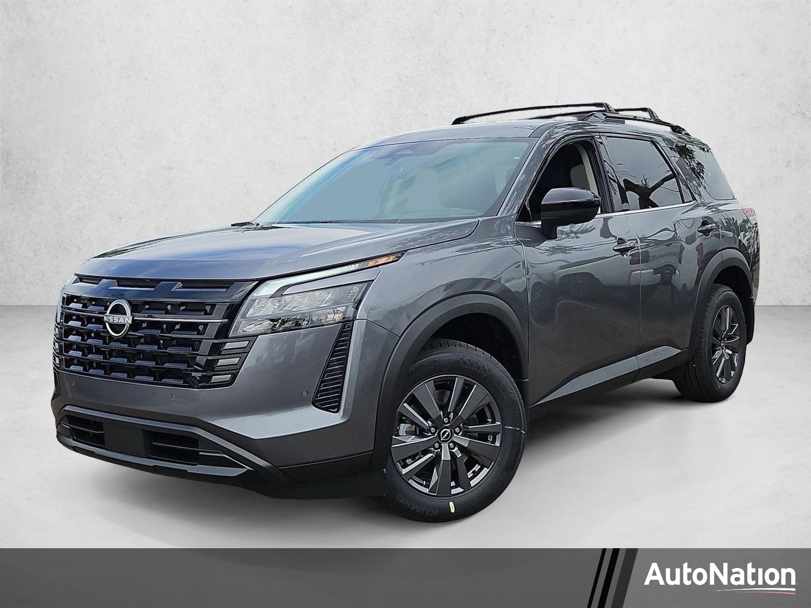2026 New Nissan Pathfinder image 1