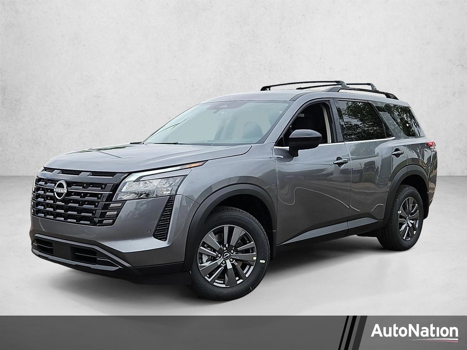 2026 New Nissan Pathfinder image 1