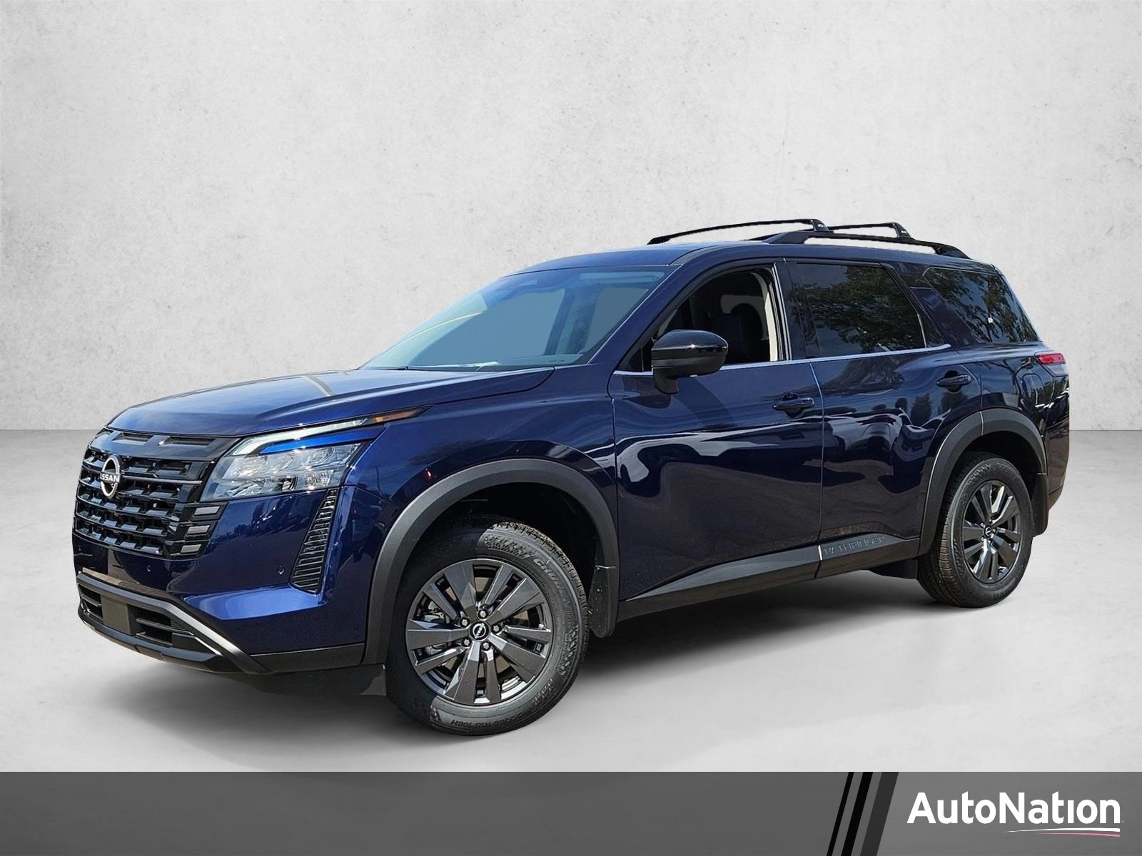 2026 New Nissan Pathfinder image 1