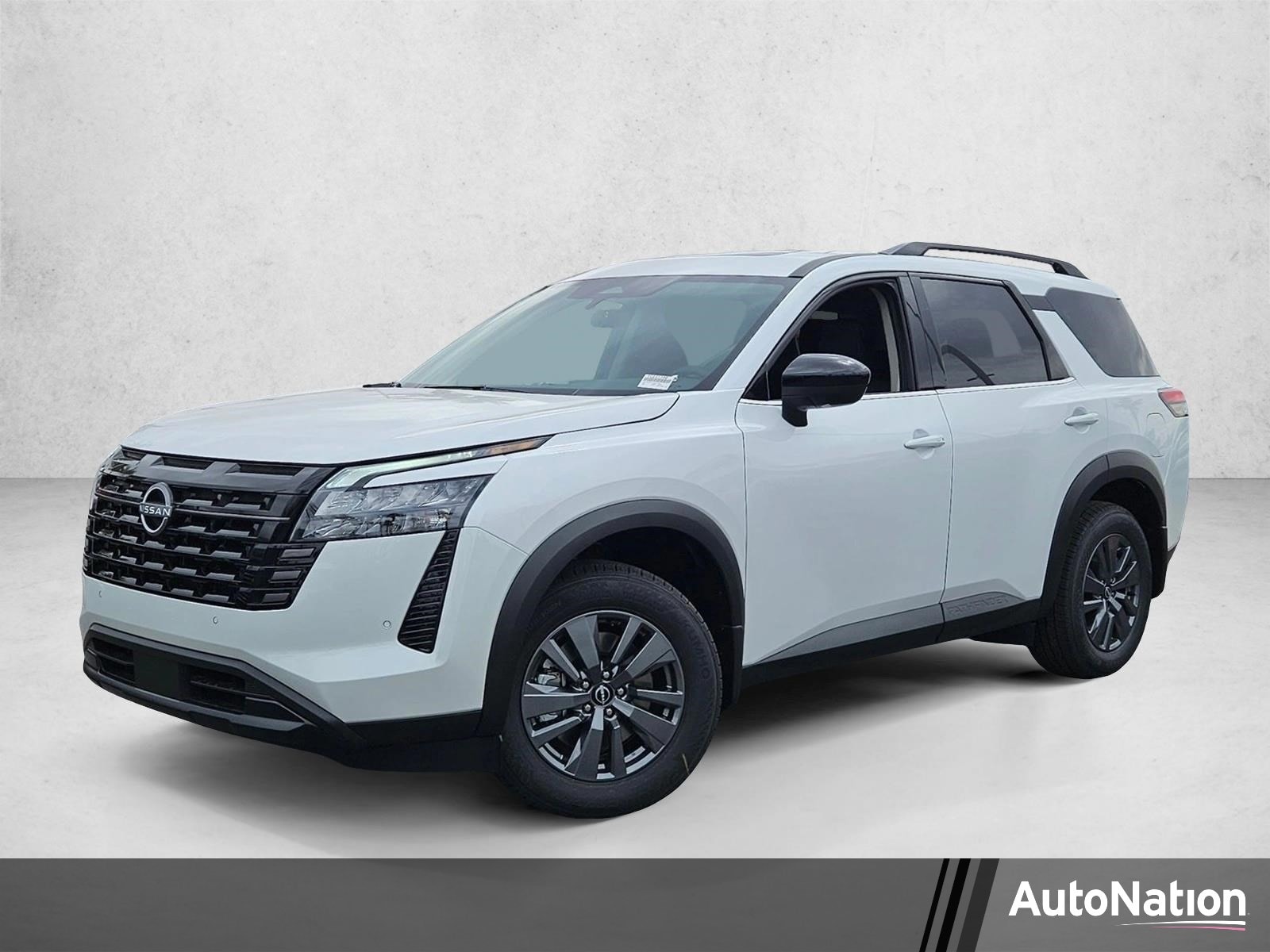 2026 New Nissan Pathfinder image 1