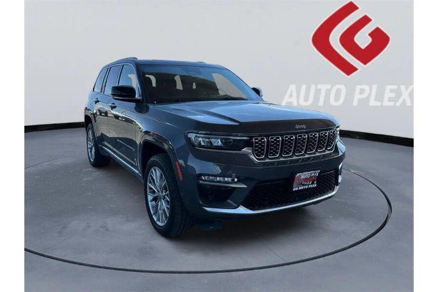 2023 Jeep Grand Cherokee Summit 4x2