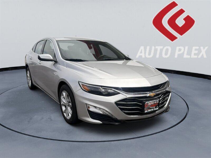 2020 Chevrolet Malibu FWD LT image 1
