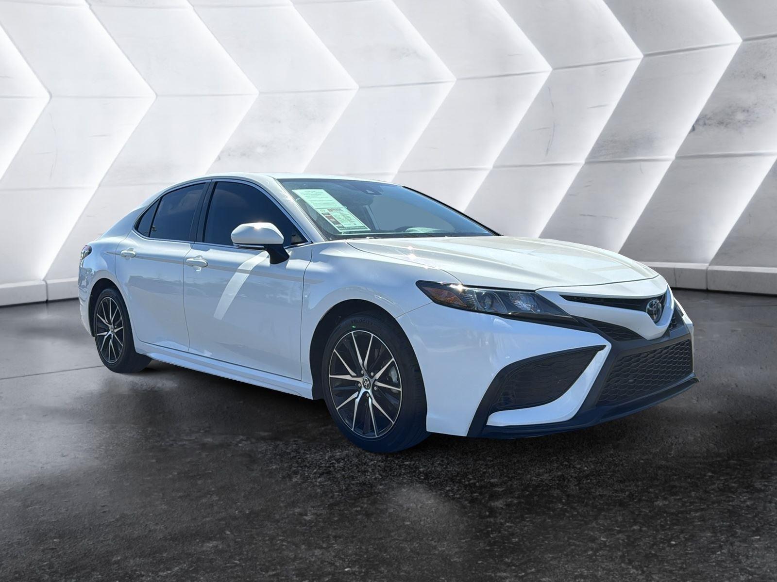 2024 Used Toyota Camry image 1