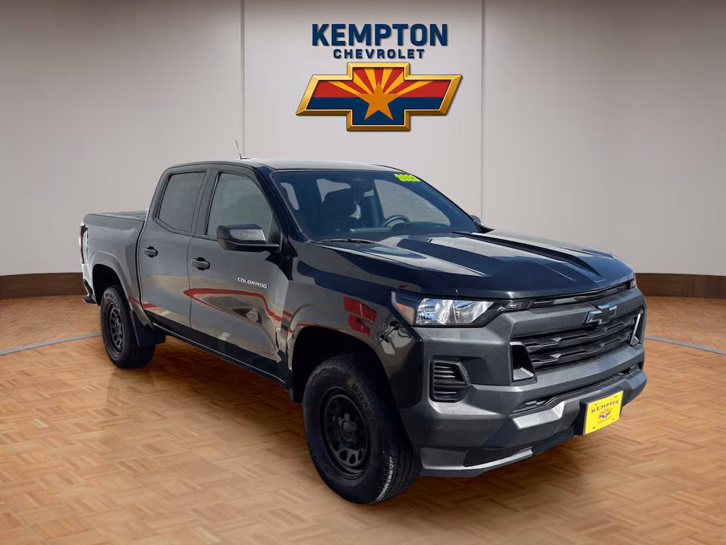 2023 Used Chevrolet Colorado Work Truck image 1