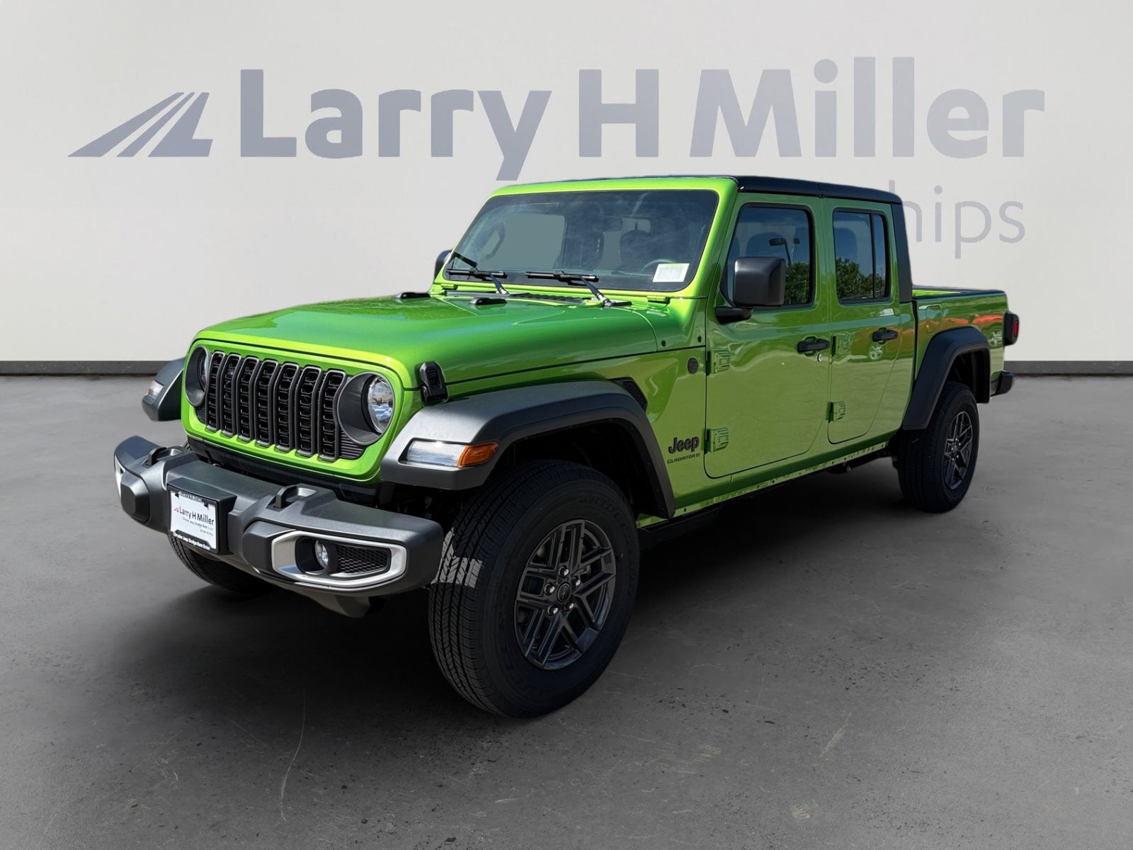2026 New Jeep Gladiator image 1