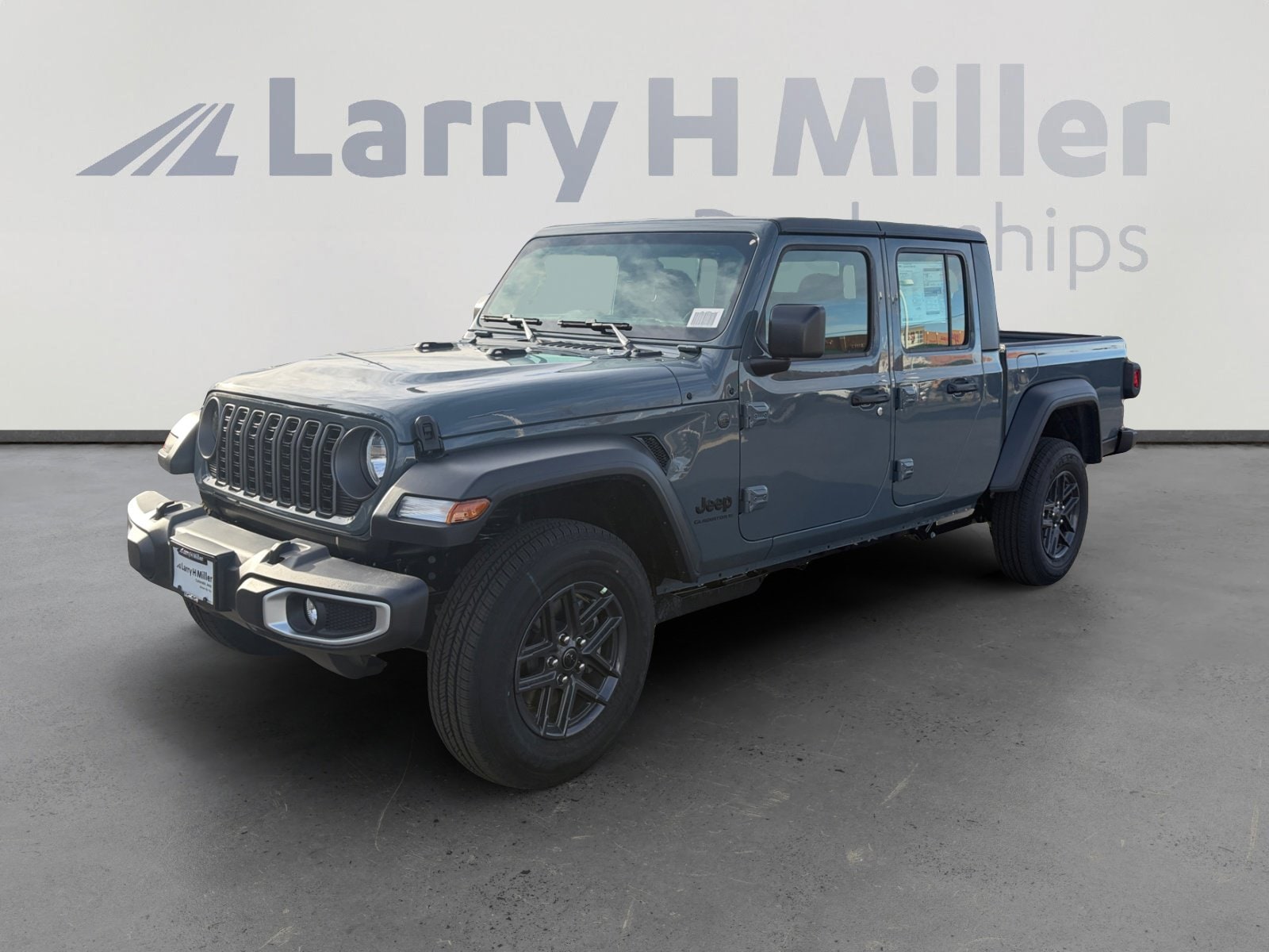 2026 New Jeep Gladiator image 1