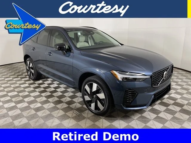 2025 Certified Pre-Owned Volvo XC60 plug-in hybrid image 1