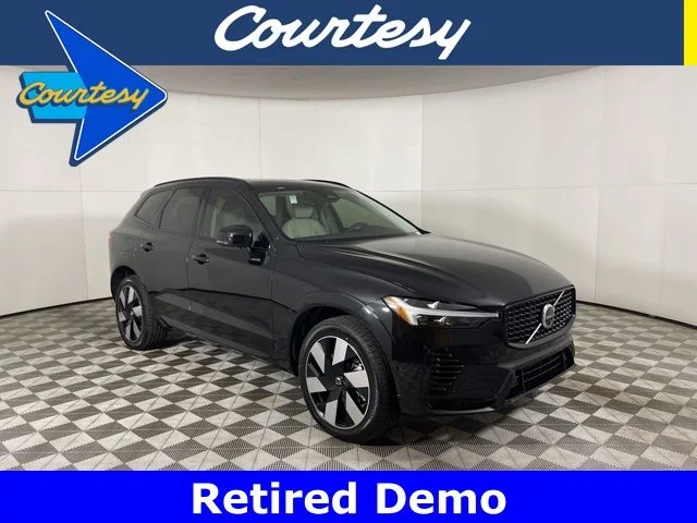 2025 Certified Pre-Owned Volvo XC60 plug-in hybrid image 1