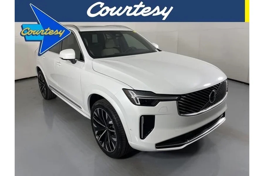 2026 New Volvo XC90