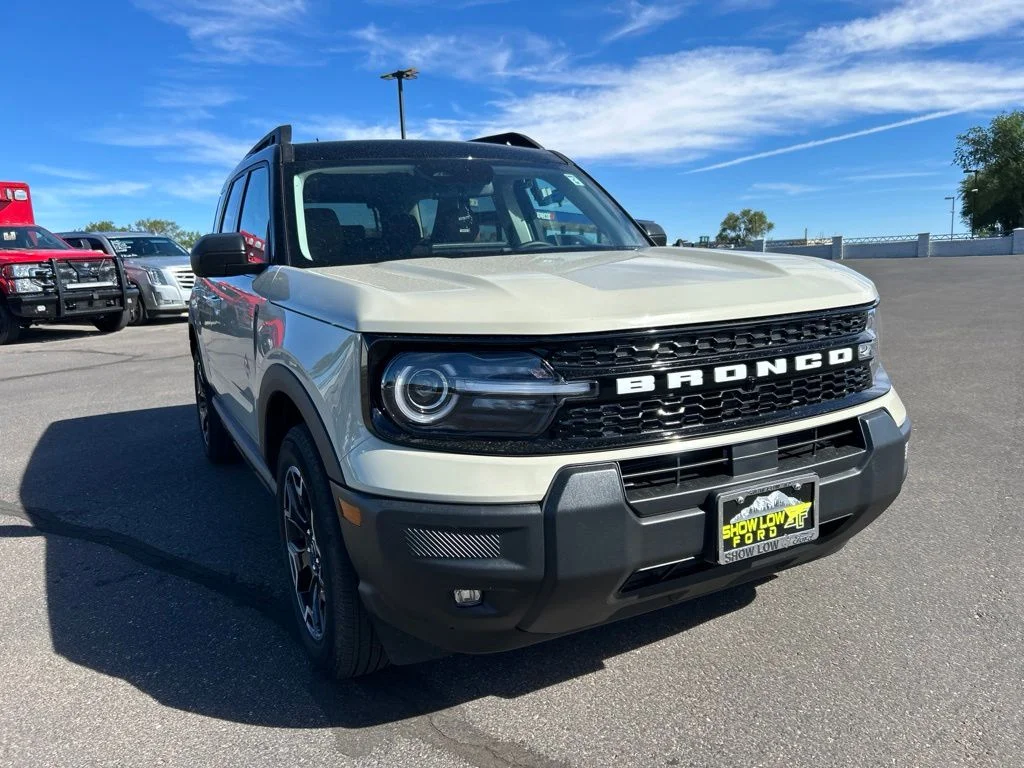 2025 Used Ford Bronco Sport image 1