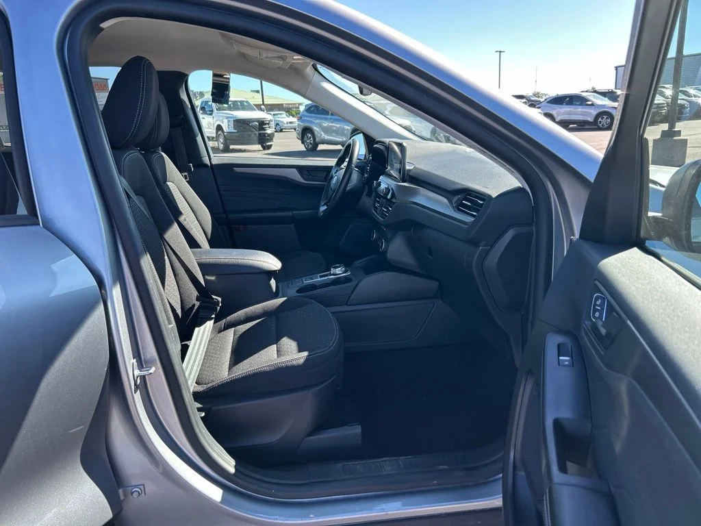 2024 Used Ford Escape image 1