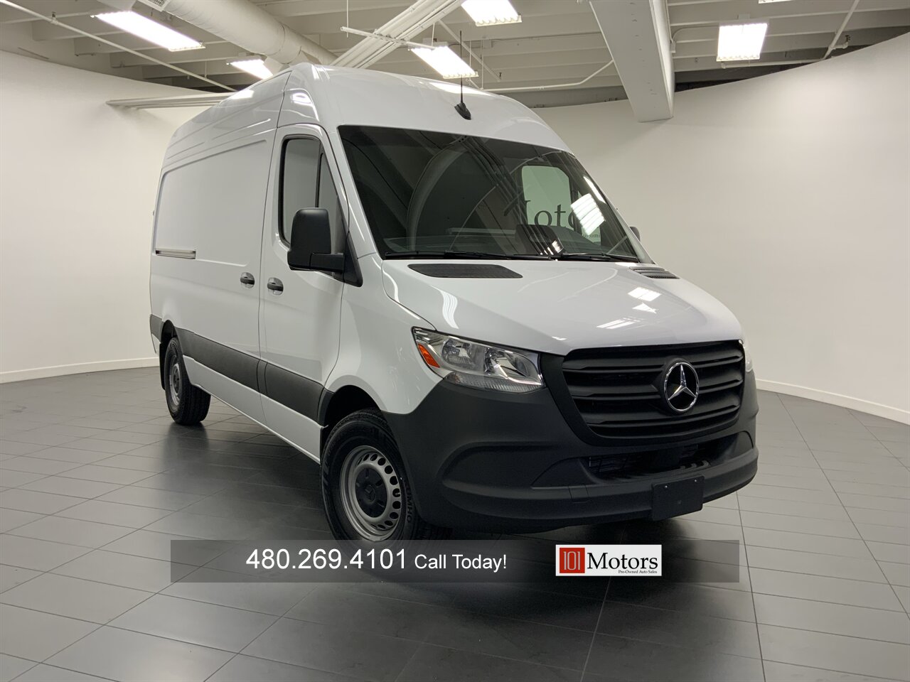 2025 Mercedes-Benz Sprinter 2500 image 1