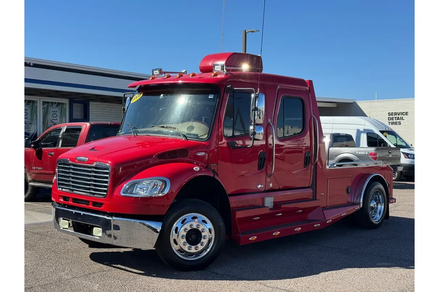 2006 Used Freightliner M2 SPORT