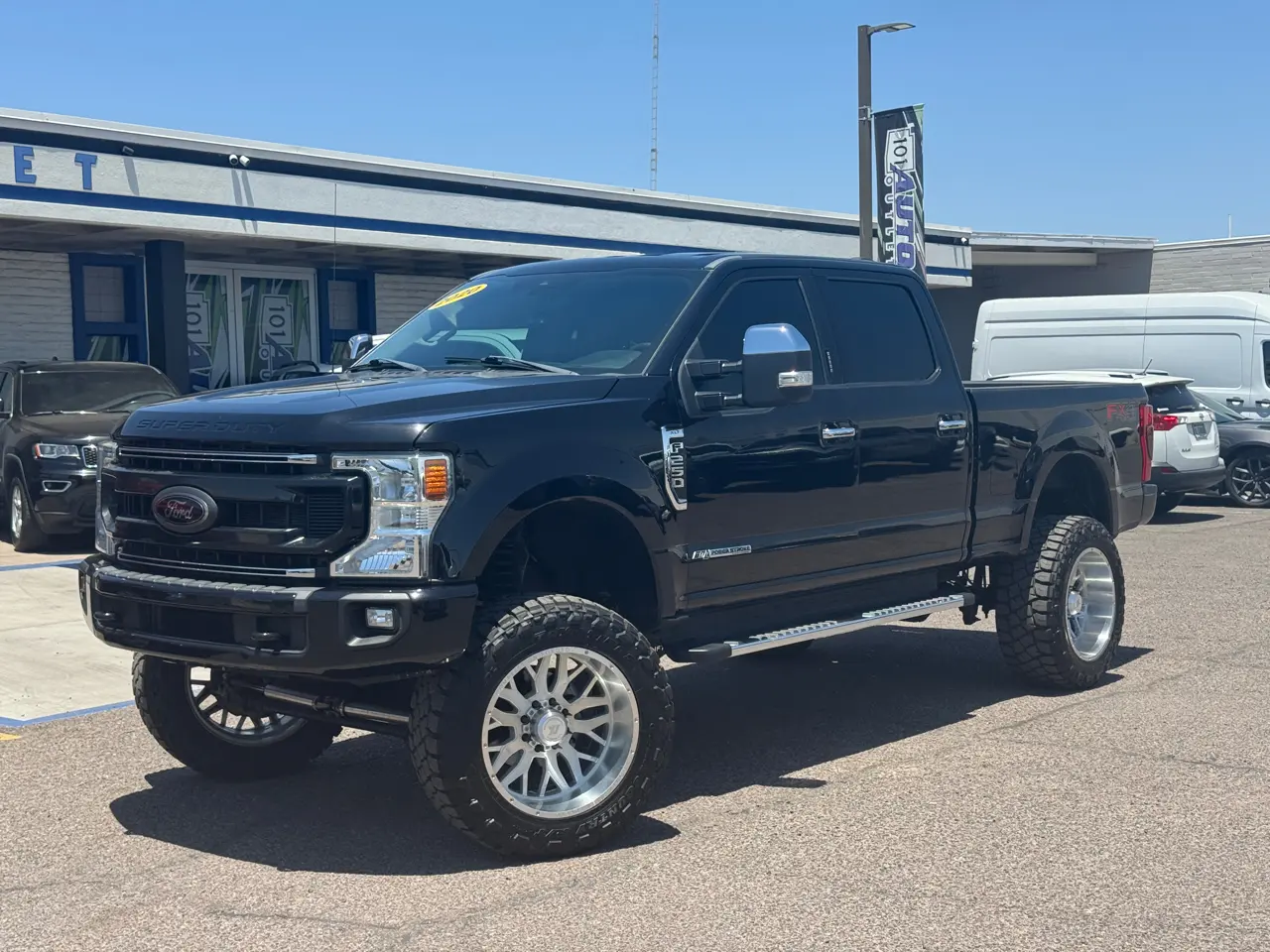 2020 Used Ford Super Duty F-250 SRW XLT 4WD Crew Cab 6.75' Box image 1