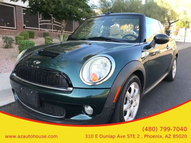 2009 Mini Convertible image 1