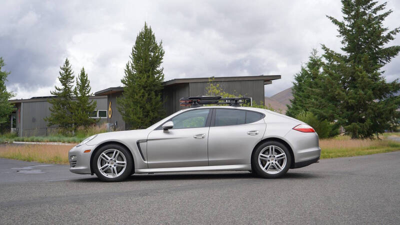 2011 Used Porsche Panamera 4 AWD 4dr Sedan image 1