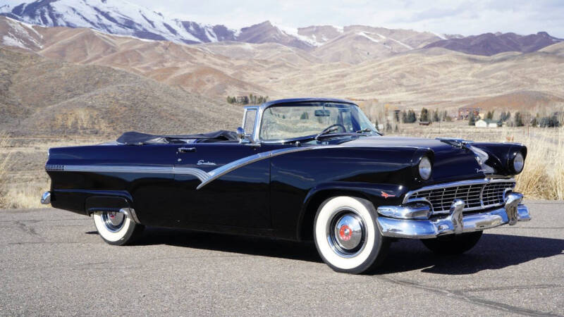 1956 Used Ford Fairlane Sunliner image 1