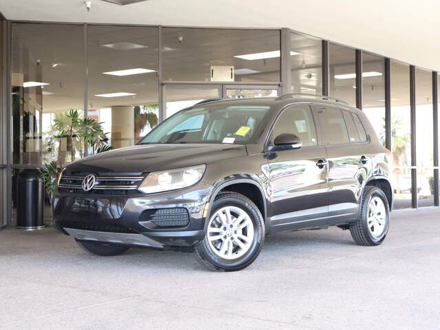 2017 Used Volkswagen Tiguan 2.0T S 4Motion image 1