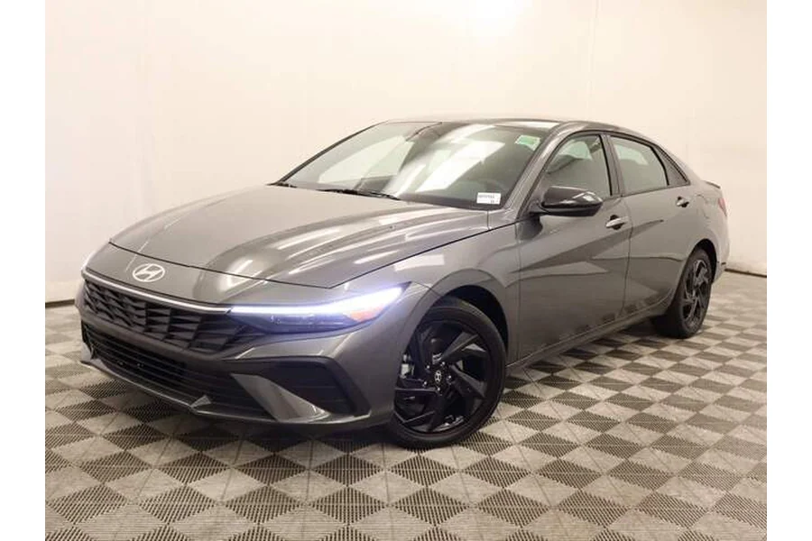 2026 New Hyundai Elantra SEL Sport