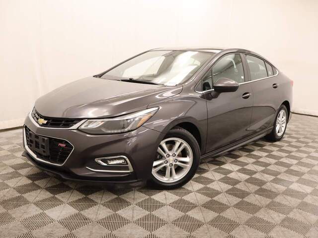 2016 Used Chevrolet Cruze LT Auto image 1